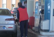 Caro carburante, il price cap non basta: gli abruzzesi spenderanno il 21% in più